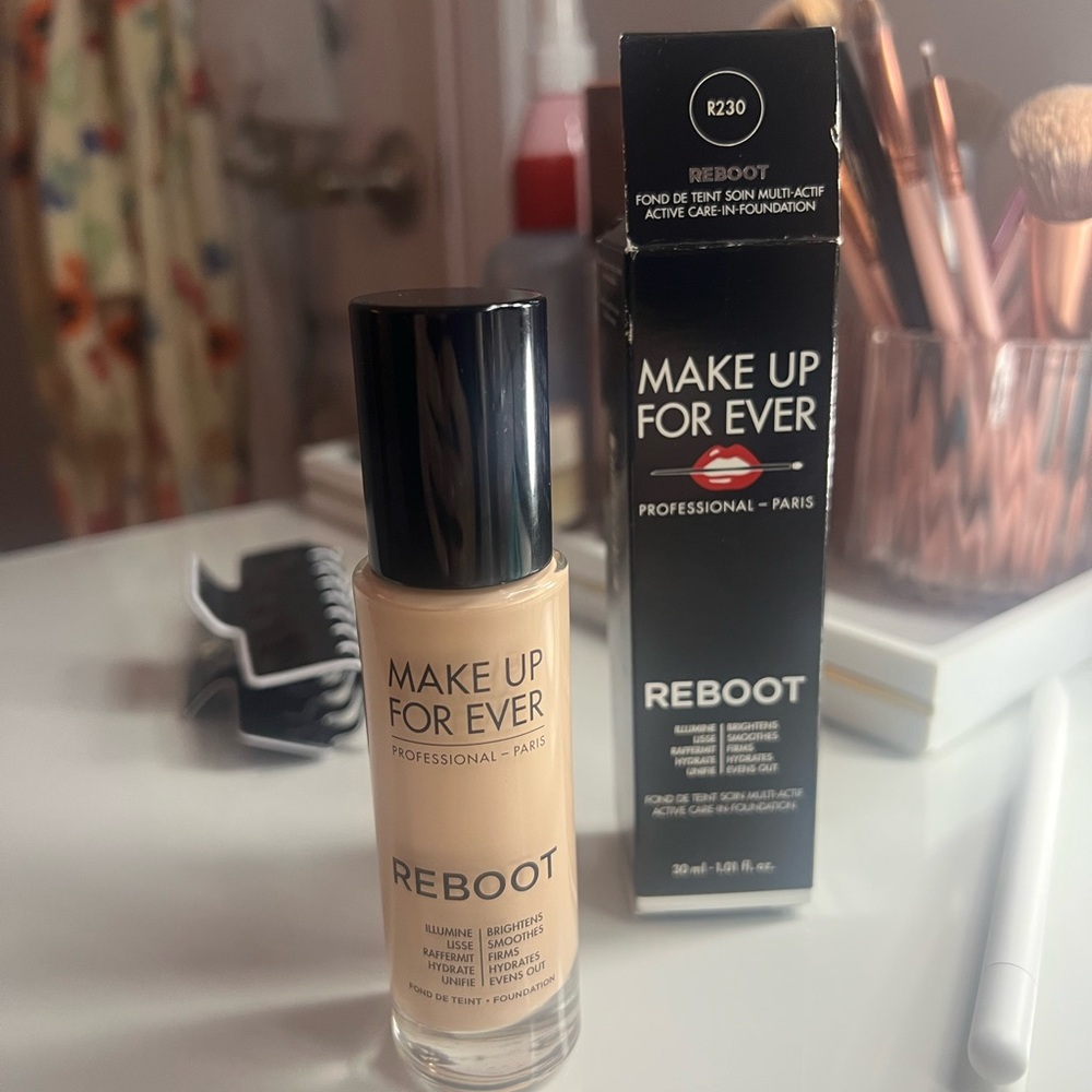 MAKE UP FOR EVER Reboot Foundation (never used*)